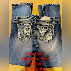 Miss Me Signature Boot Feather Pocket